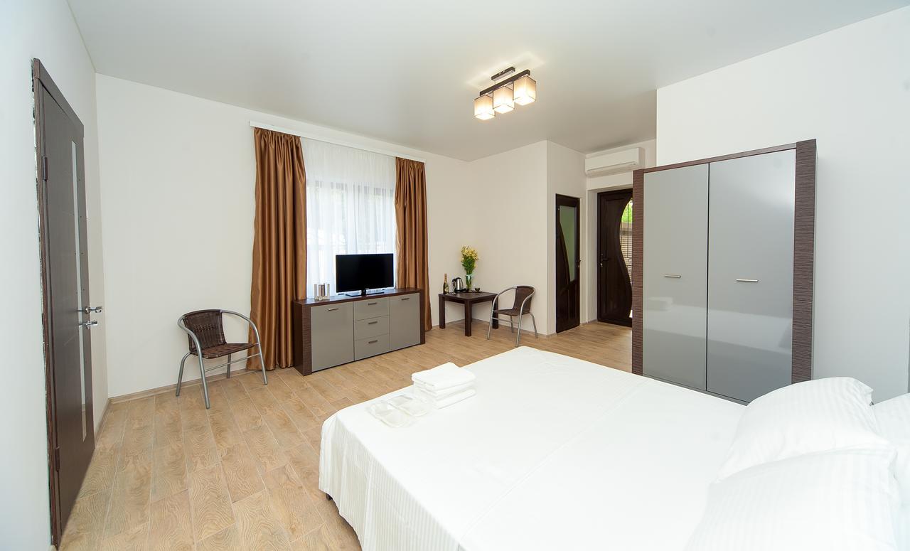 Hotel Fusion 敖德萨 外观 照片
